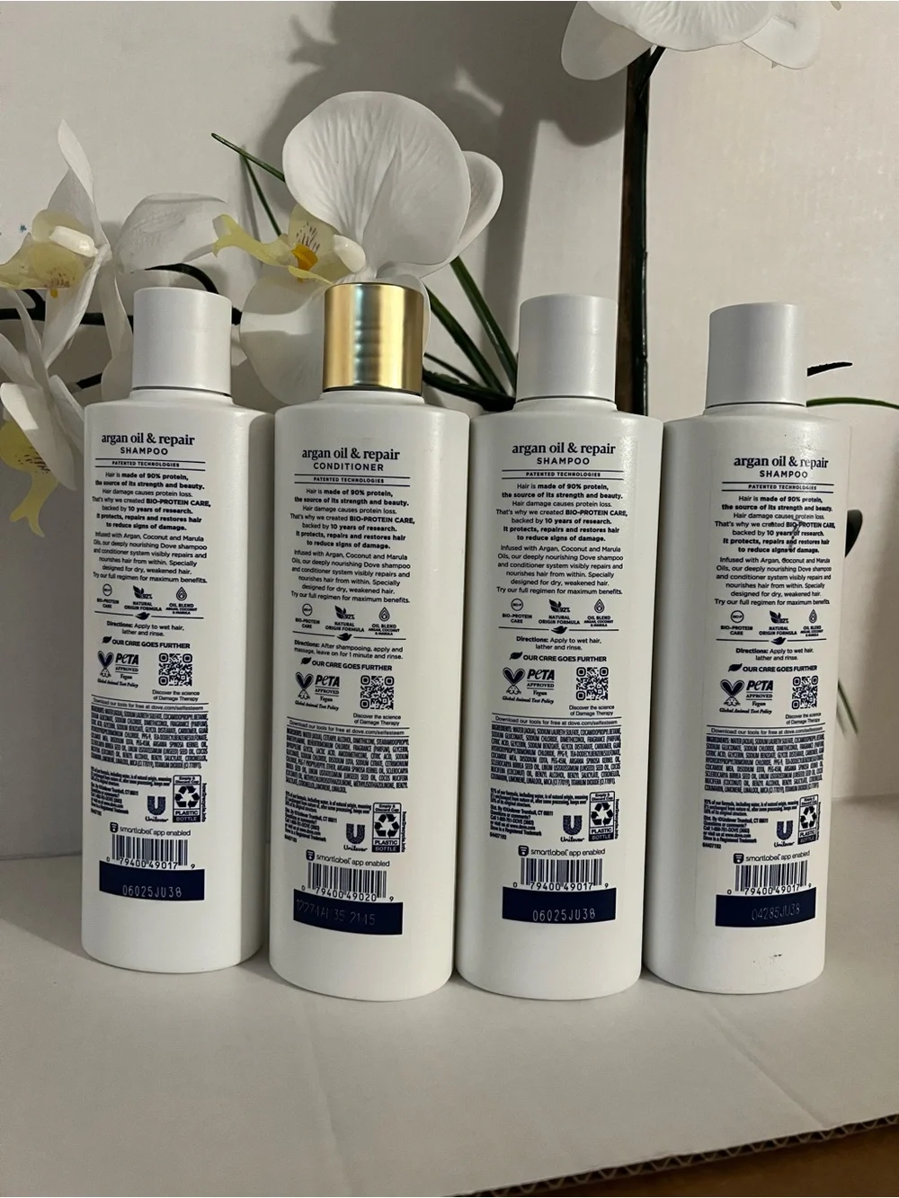Dove Argan Oil & Repair Shampoo + Conditioner Set - White